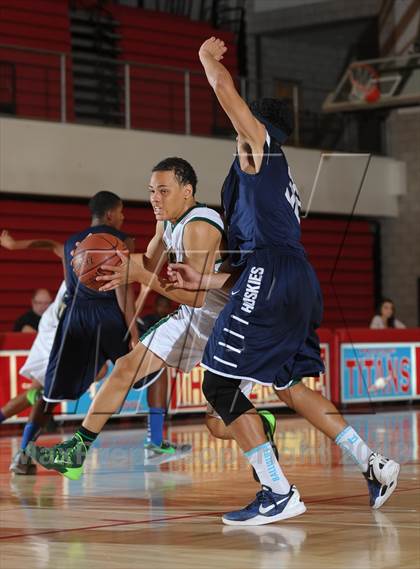 Thumbnail 3 in Lakeside vs. Chino Hills (Inland Empire Classic) photogallery.