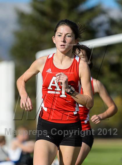 Thumbnail 2 in Region 4 Meet photogallery.