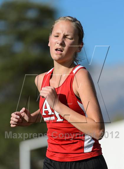 Thumbnail 3 in Region 4 Meet photogallery.