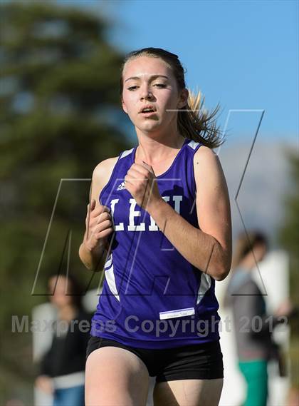 Thumbnail 2 in Region 4 Meet photogallery.