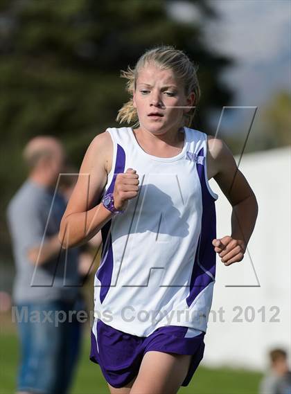 Thumbnail 3 in Region 4 Meet photogallery.