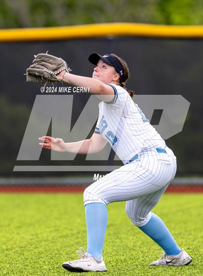 Thumbnail 1 in Mill Valley @ Shawnee Mission East photogallery.