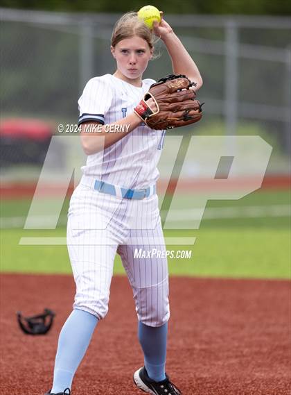 Thumbnail 1 in Mill Valley @ Shawnee Mission East photogallery.