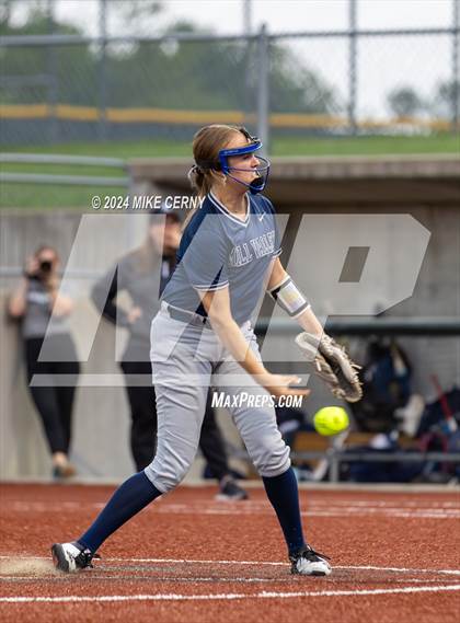 Thumbnail 2 in Mill Valley @ Shawnee Mission East photogallery.