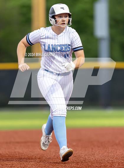 Thumbnail 1 in Mill Valley @ Shawnee Mission East photogallery.