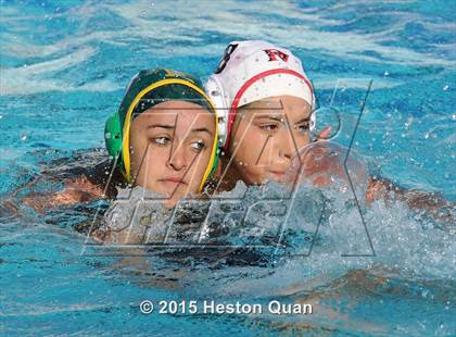 Thumbnail 3 in Palos Verdes vs Edison (Holiday Cup) photogallery.