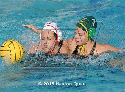 Thumbnail 3 in Palos Verdes vs Edison (Holiday Cup) photogallery.