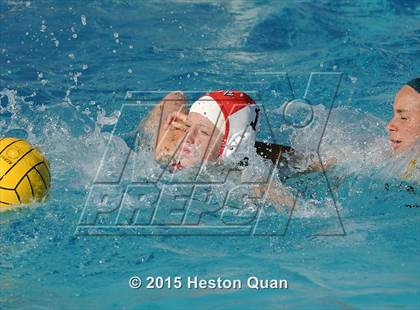 Thumbnail 3 in Palos Verdes vs Edison (Holiday Cup) photogallery.