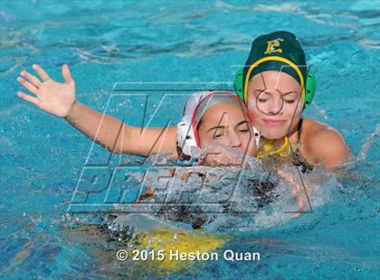 Thumbnail 3 in Palos Verdes vs Edison (Holiday Cup) photogallery.