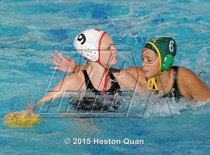 Thumbnail 2 in Palos Verdes vs Edison (Holiday Cup) photogallery.