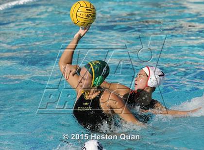 Thumbnail 3 in Palos Verdes vs Edison (Holiday Cup) photogallery.