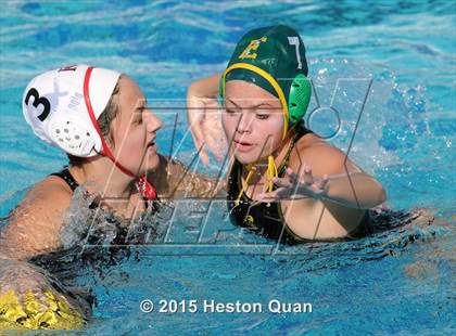 Thumbnail 3 in Palos Verdes vs Edison (Holiday Cup) photogallery.