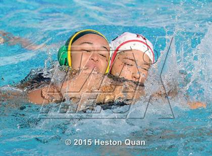 Thumbnail 2 in Palos Verdes vs Edison (Holiday Cup) photogallery.