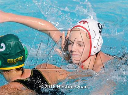 Thumbnail 1 in Palos Verdes vs Edison (Holiday Cup) photogallery.