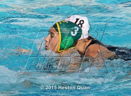 Thumbnail 2 in Palos Verdes vs Edison (Holiday Cup) photogallery.