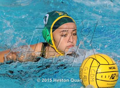 Thumbnail 2 in Palos Verdes vs Edison (Holiday Cup) photogallery.