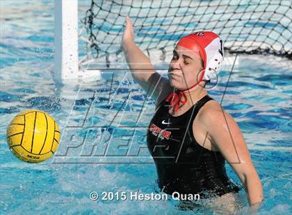Thumbnail 3 in Palos Verdes vs Edison (Holiday Cup) photogallery.