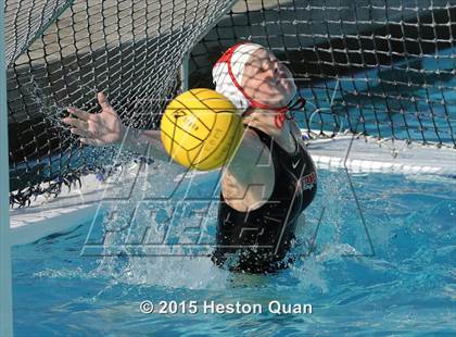 Thumbnail 1 in Palos Verdes vs Edison (Holiday Cup) photogallery.