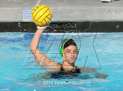 Thumbnail 1 in Palos Verdes vs Edison (Holiday Cup) photogallery.