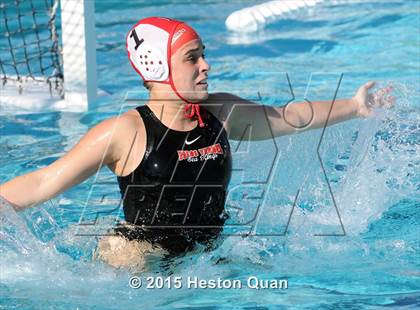 Thumbnail 3 in Palos Verdes vs Edison (Holiday Cup) photogallery.