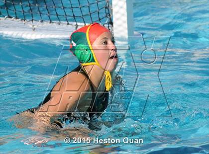 Thumbnail 2 in Palos Verdes vs Edison (Holiday Cup) photogallery.