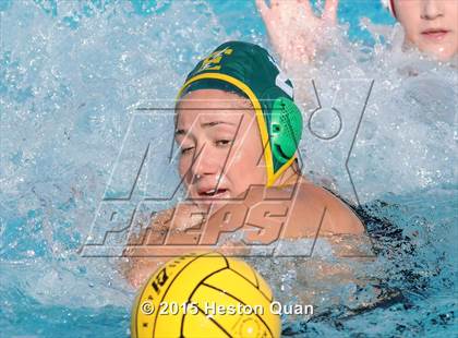 Thumbnail 2 in Palos Verdes vs Edison (Holiday Cup) photogallery.