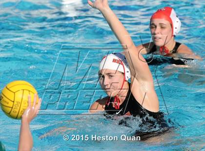 Thumbnail 1 in Palos Verdes vs Edison (Holiday Cup) photogallery.
