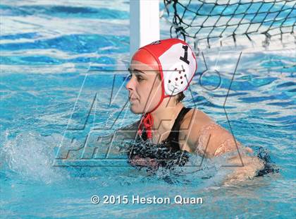 Thumbnail 3 in Palos Verdes vs Edison (Holiday Cup) photogallery.