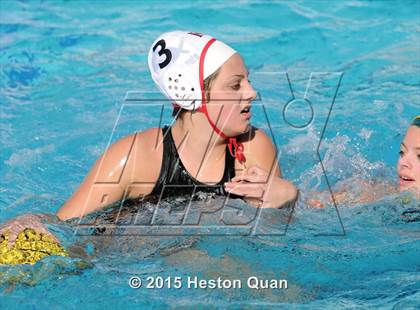 Thumbnail 2 in Palos Verdes vs Edison (Holiday Cup) photogallery.