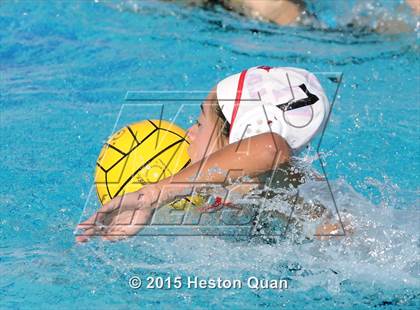 Thumbnail 1 in Palos Verdes vs Edison (Holiday Cup) photogallery.