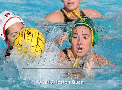 Thumbnail 2 in Palos Verdes vs Edison (Holiday Cup) photogallery.
