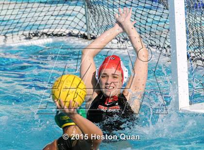 Thumbnail 1 in Palos Verdes vs Edison (Holiday Cup) photogallery.