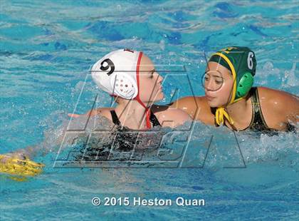 Thumbnail 3 in Palos Verdes vs Edison (Holiday Cup) photogallery.