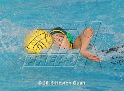 Thumbnail 3 in Palos Verdes vs Edison (Holiday Cup) photogallery.