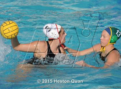 Thumbnail 1 in Palos Verdes vs Edison (Holiday Cup) photogallery.