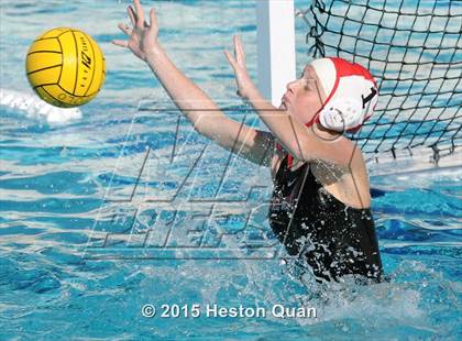Thumbnail 3 in Palos Verdes vs Edison (Holiday Cup) photogallery.
