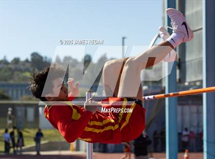 Thumbnail 1 in Hillsdale Fighting Knights Relays photogallery.
