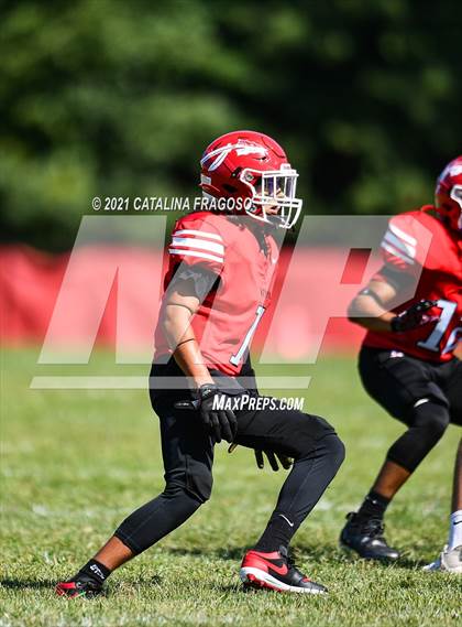 Thumbnail 3 in Metuchen @ Keyport photogallery.