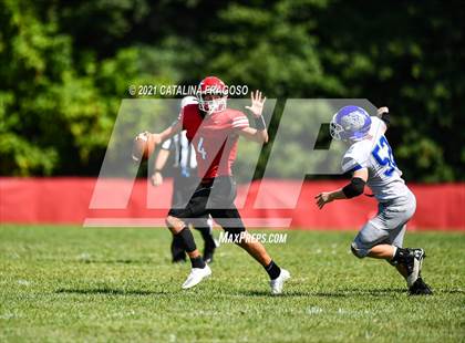 Thumbnail 2 in Metuchen @ Keyport photogallery.