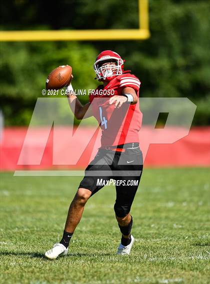 Thumbnail 2 in Metuchen @ Keyport photogallery.