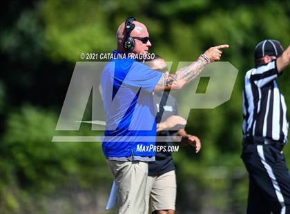 Thumbnail 2 in Metuchen @ Keyport photogallery.