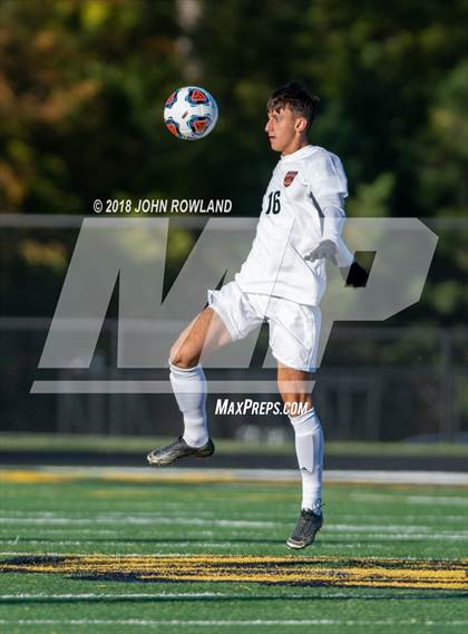 Thumbnail 3 in Hersey vs. Evanston (IHSA 3A Regional Semifinal) photogallery.