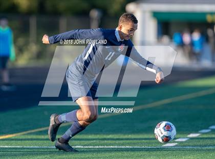 Thumbnail 2 in Hersey vs. Evanston (IHSA 3A Regional Semifinal) photogallery.