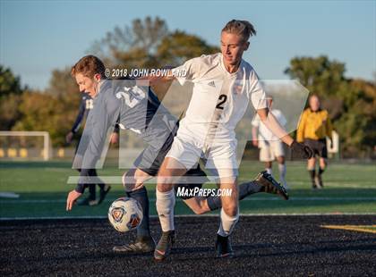 Thumbnail 3 in Hersey vs. Evanston (IHSA 3A Regional Semifinal) photogallery.