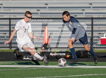 Thumbnail 1 in Hersey vs. Evanston (IHSA 3A Regional Semifinal) photogallery.