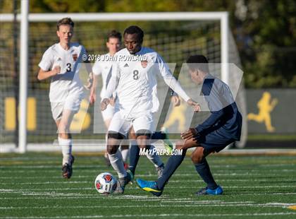 Thumbnail 2 in Hersey vs. Evanston (IHSA 3A Regional Semifinal) photogallery.