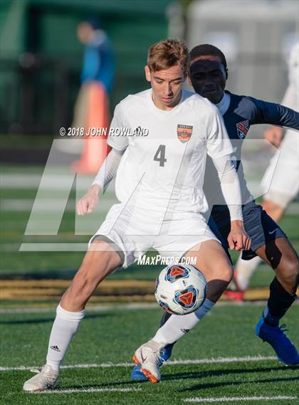 Thumbnail 3 in Hersey vs. Evanston (IHSA 3A Regional Semifinal) photogallery.