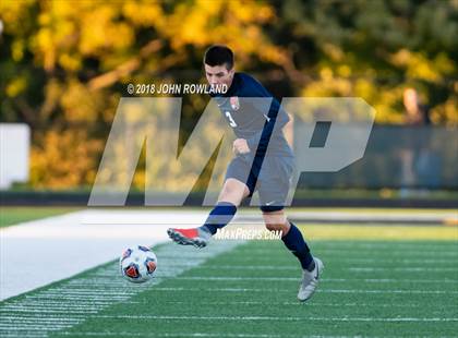 Thumbnail 2 in Hersey vs. Evanston (IHSA 3A Regional Semifinal) photogallery.