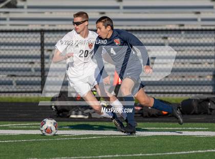 Thumbnail 2 in Hersey vs. Evanston (IHSA 3A Regional Semifinal) photogallery.