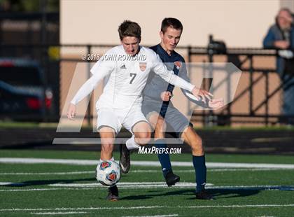 Thumbnail 3 in Hersey vs. Evanston (IHSA 3A Regional Semifinal) photogallery.